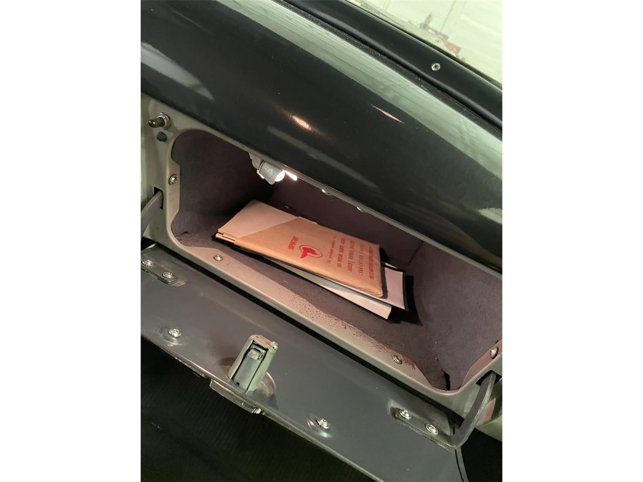 Pontiac-Chieftain-1951-Light-Blue-Gray-31