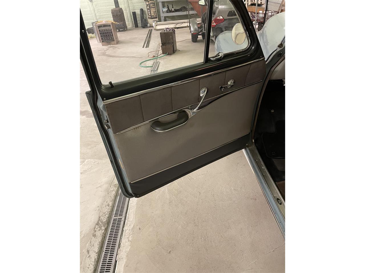 Pontiac-Chieftain-1951-Light-Blue-Gray-36