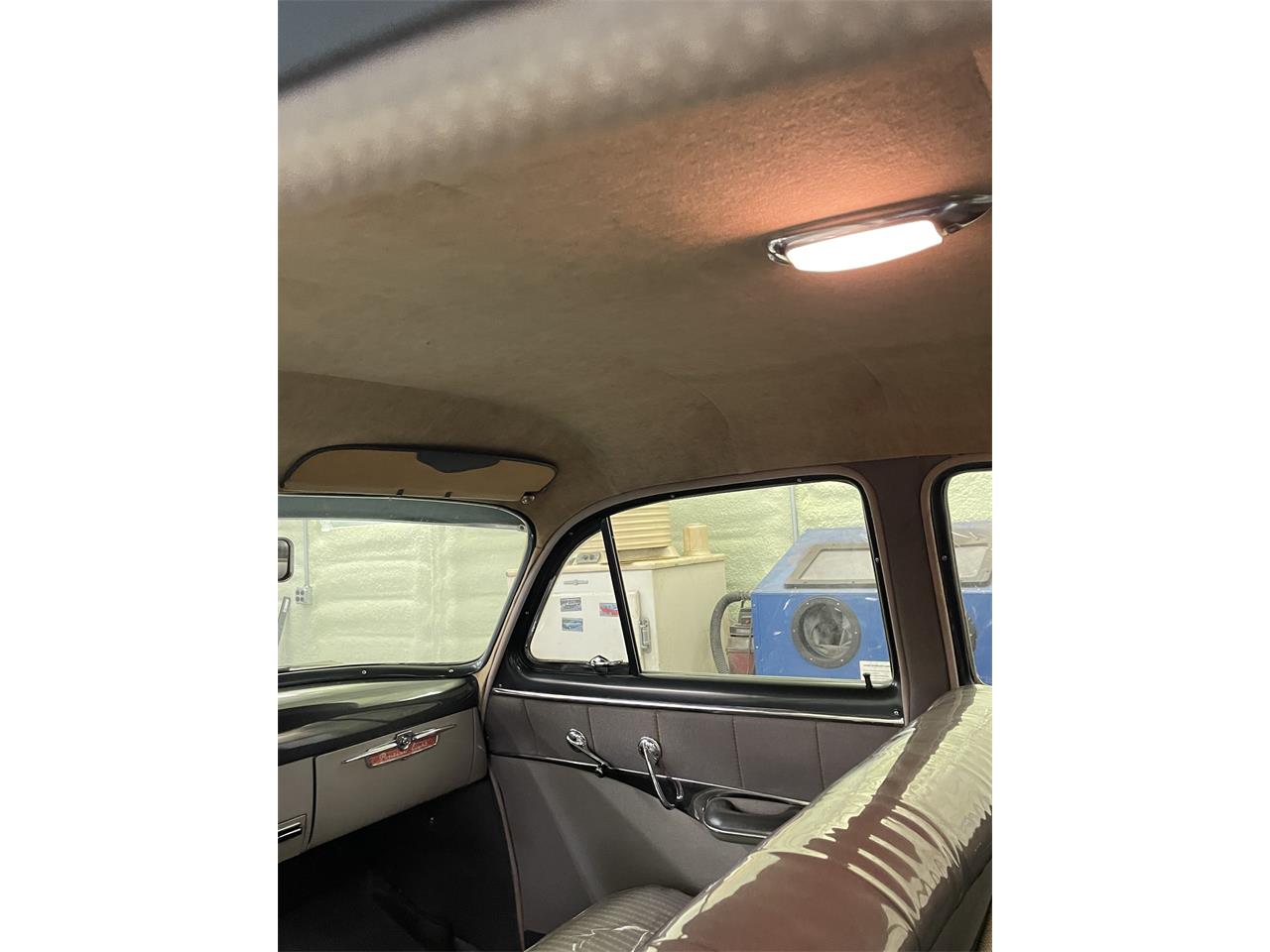 Pontiac-Chieftain-1951-Light-Blue-Gray-49