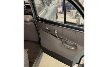 Pontiac-Chieftain-1951-Light-Blue-Gray-53