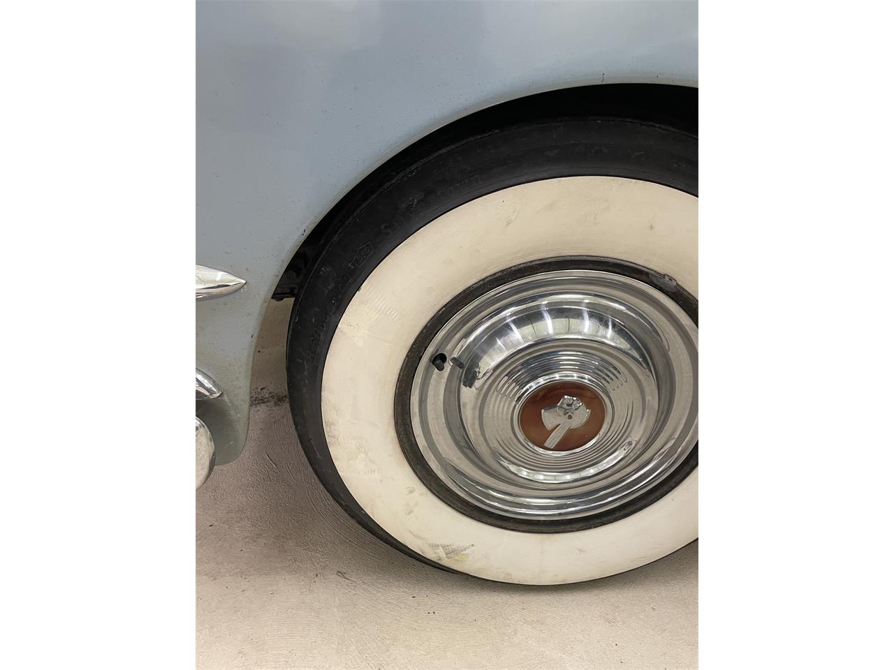 Pontiac-Chieftain-1951-Light-Blue-Gray-59