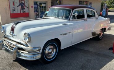 Pontiac-Chieftain-1954-Sedan