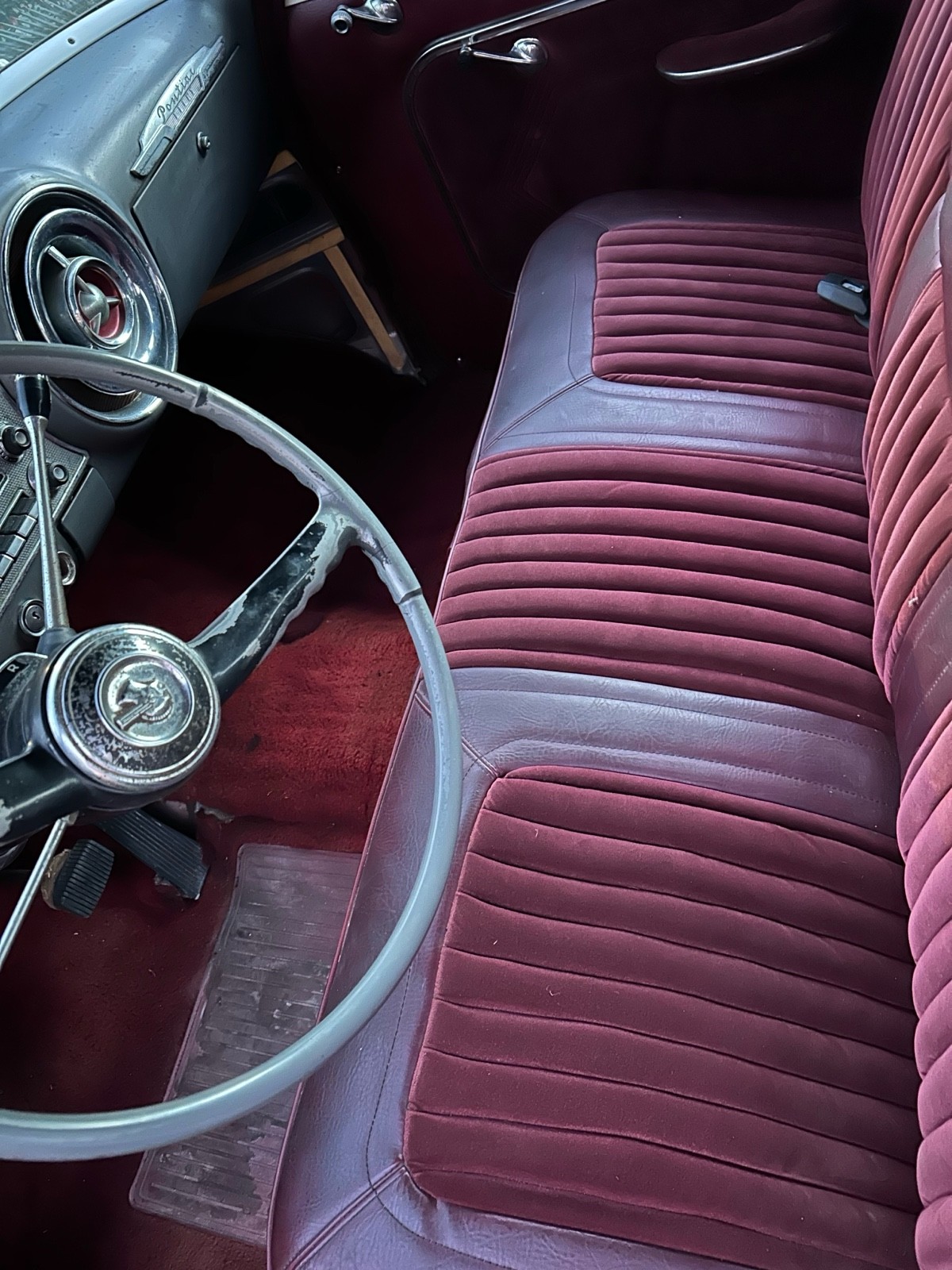 Pontiac-Chieftain-1954-Sedan-6