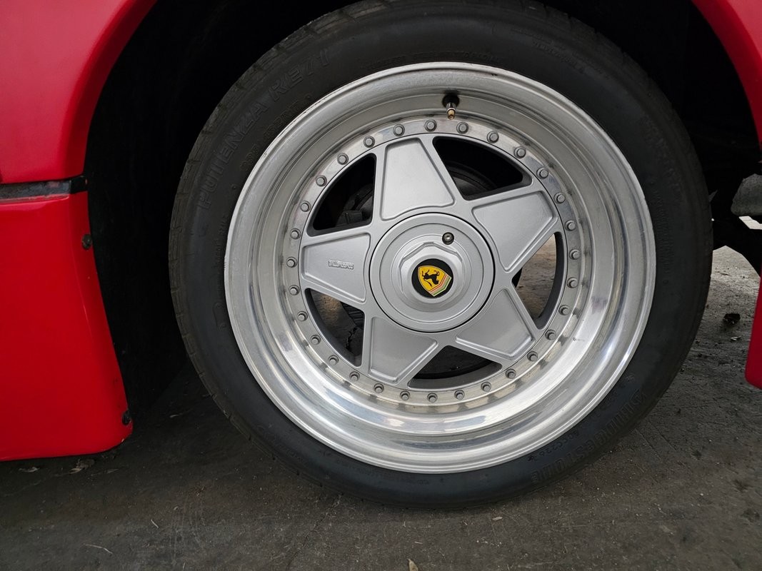 Pontiac-Fiero-1987-Coupe-18