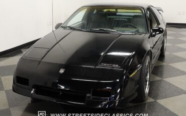 Pontiac-Fiero-1988-Coupe-16