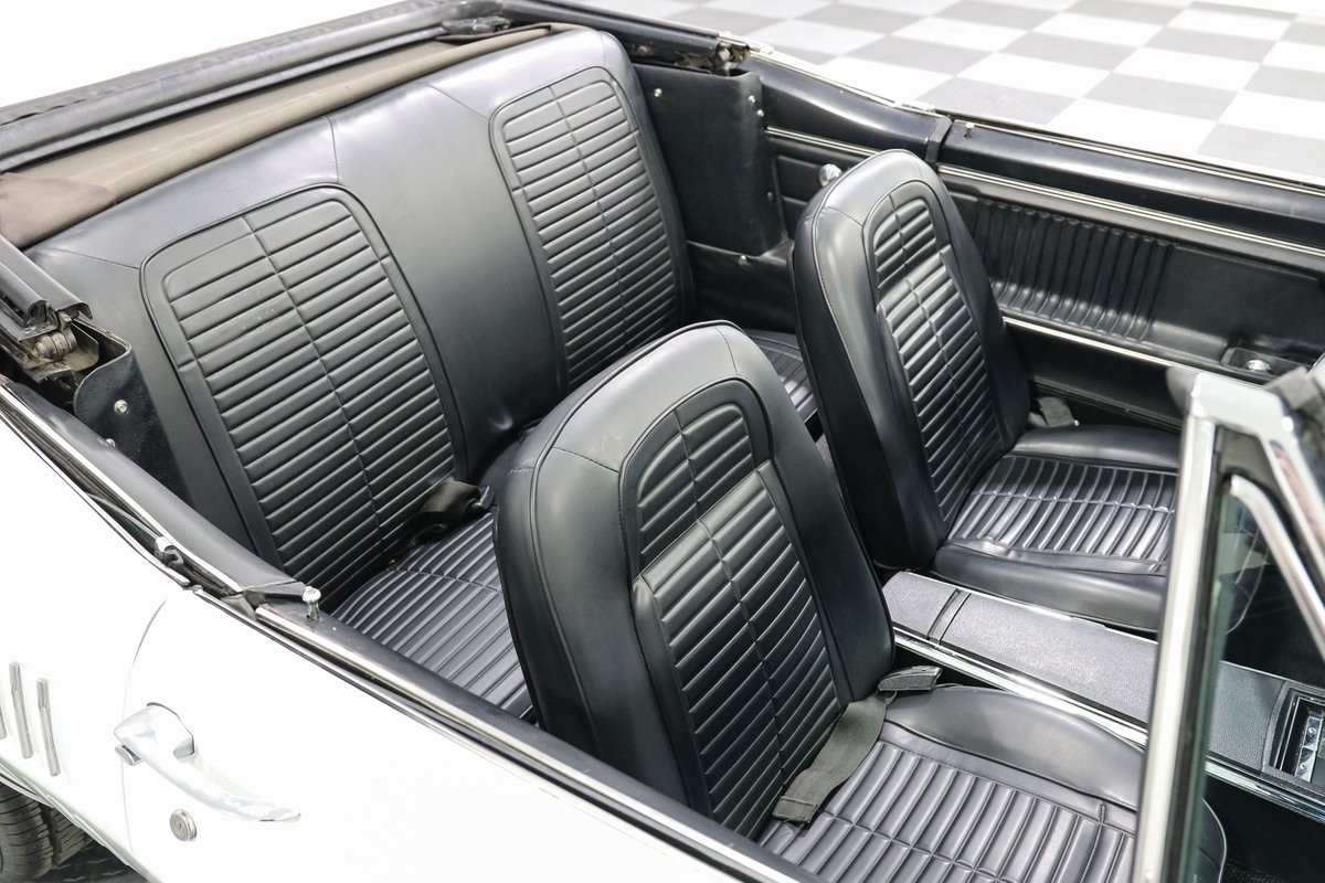 Pontiac-Firebird-1967-Convertible-26