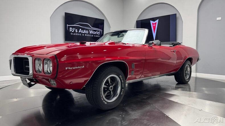 Pontiac-Firebird-1969-13