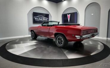 Pontiac-Firebird-1969-3