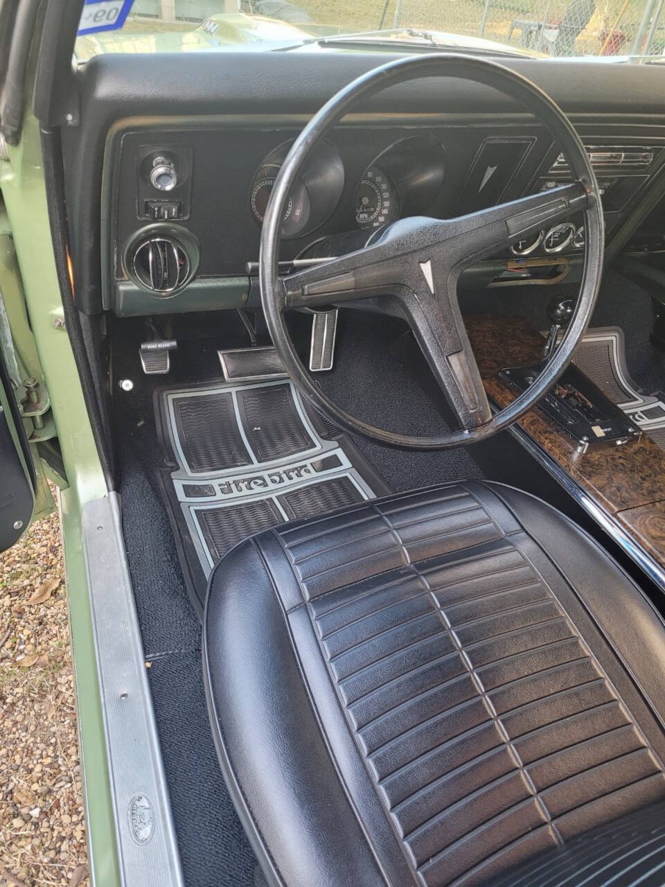 Pontiac-Firebird-1969-Coupe-16