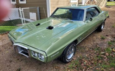 Pontiac-Firebird-1969-Coupe-2