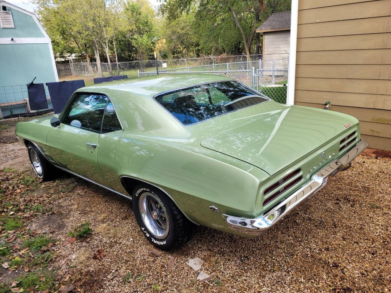 Pontiac-Firebird-1969-Coupe-3
