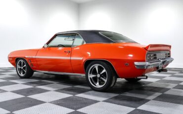 Pontiac-Firebird-1969-Coupe-4