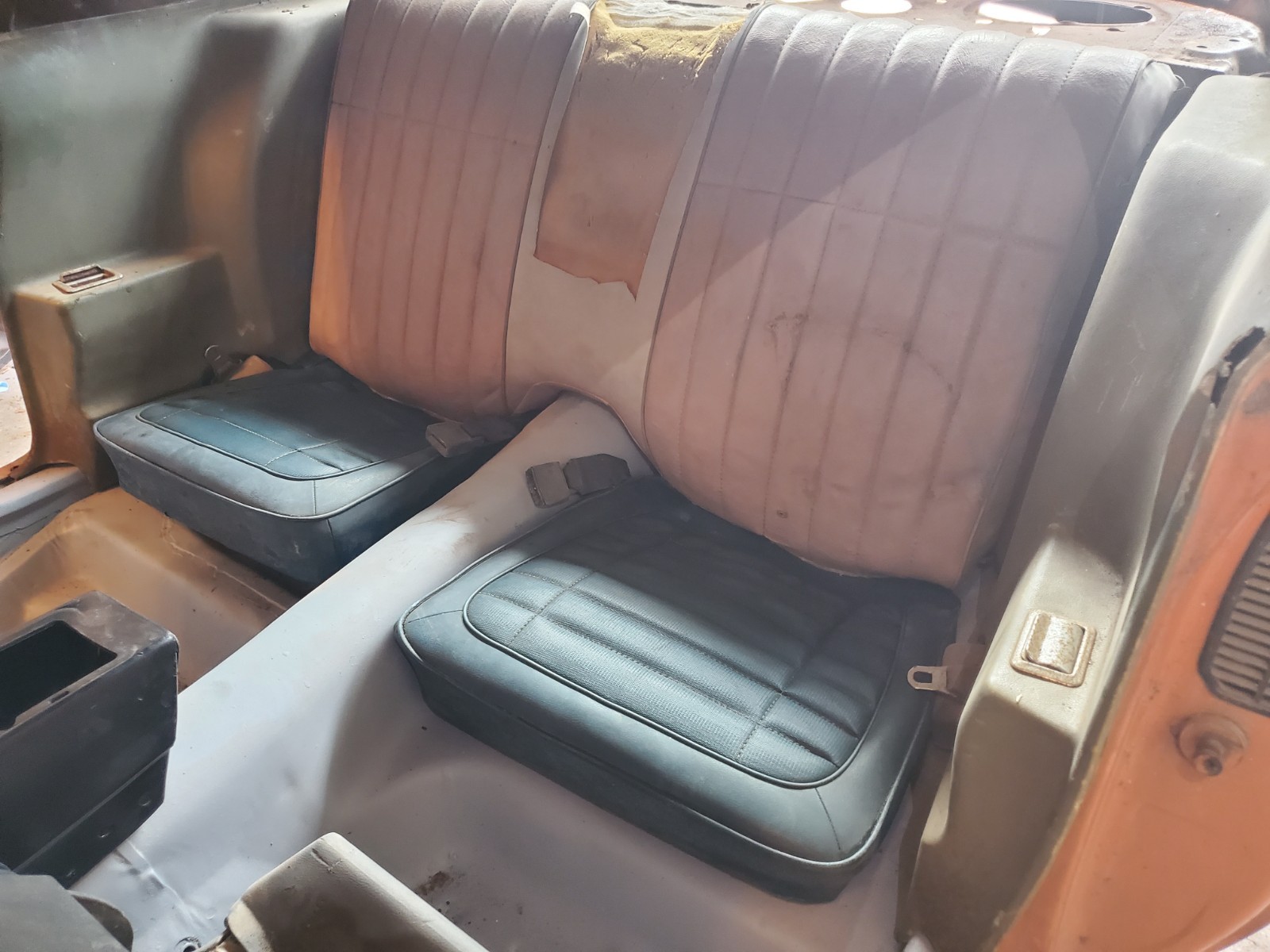 Pontiac-Firebird-1973-13