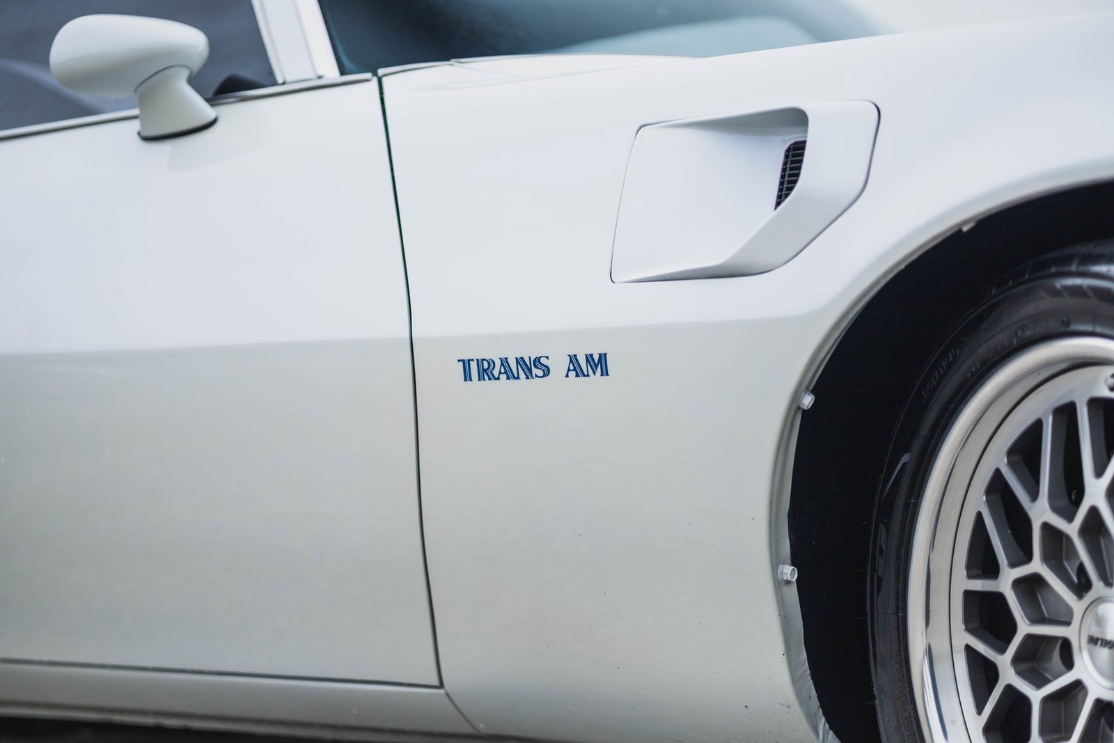 Pontiac-Firebird-1973-2D-Coupe-17