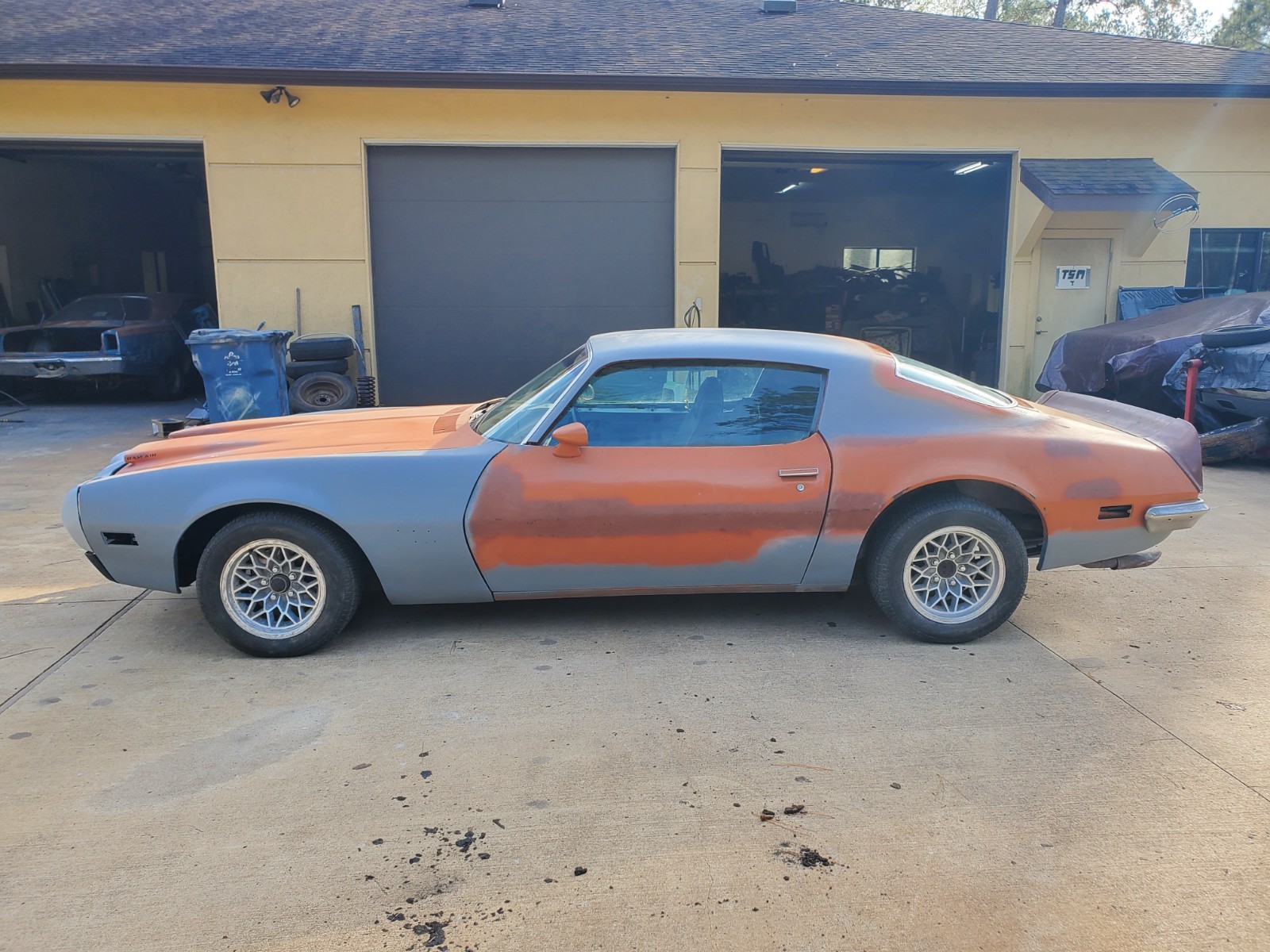 Pontiac-Firebird-1973-5