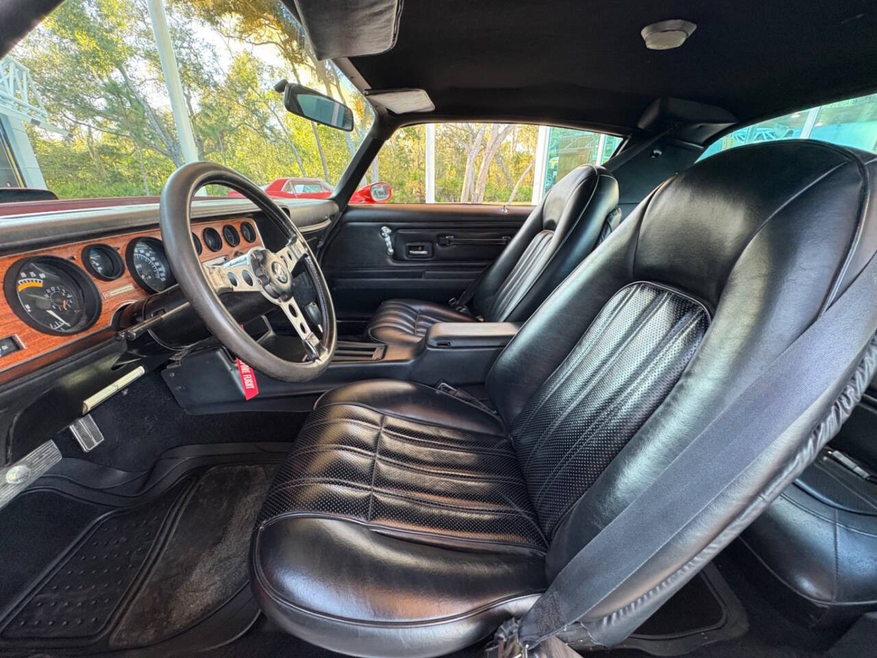 Pontiac-Firebird-1976-Coupe-26