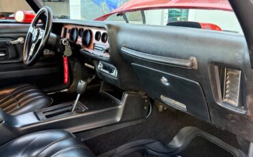 Pontiac-Firebird-1976-Coupe-31