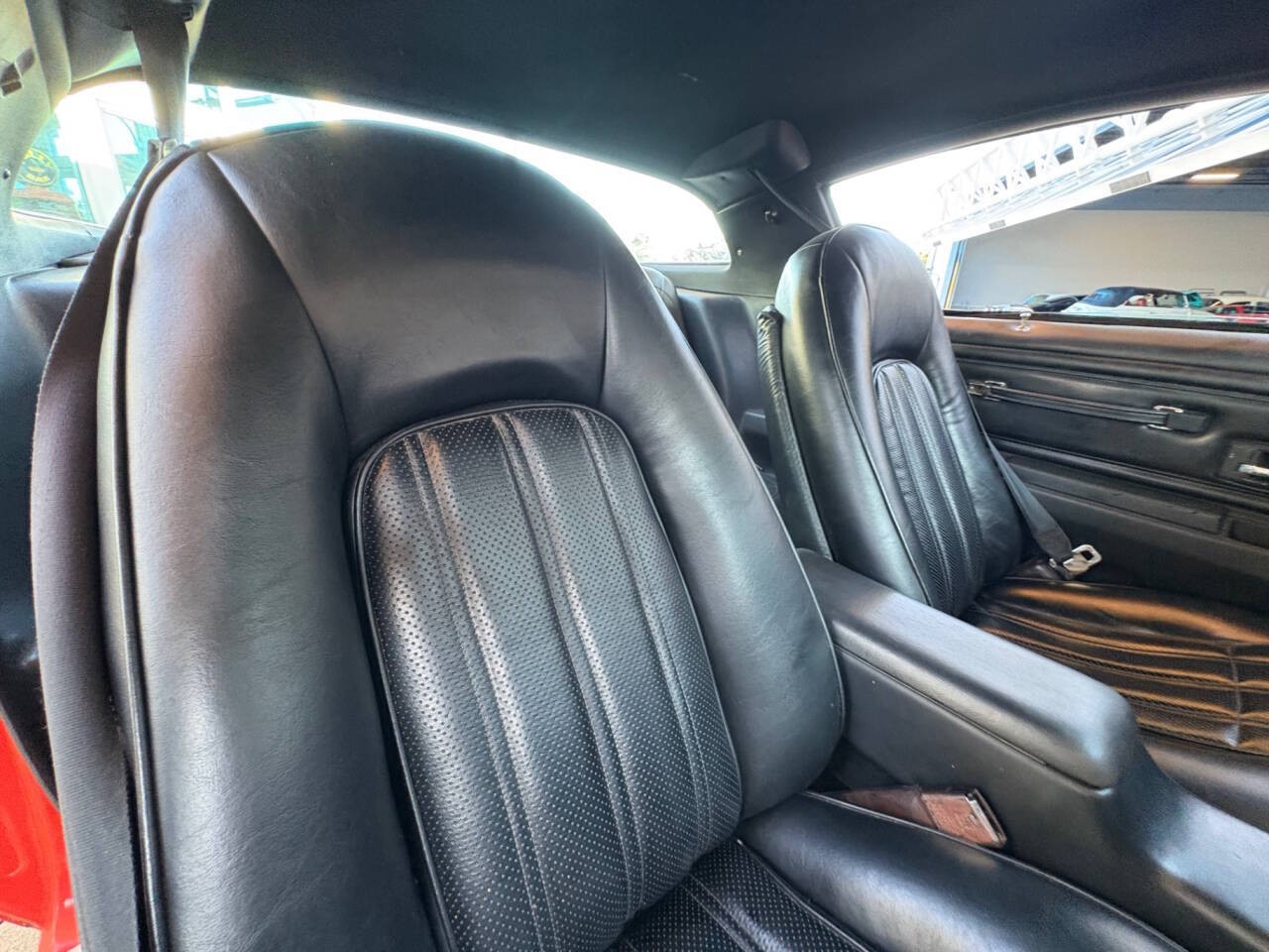 Pontiac-Firebird-1976-Coupe-33