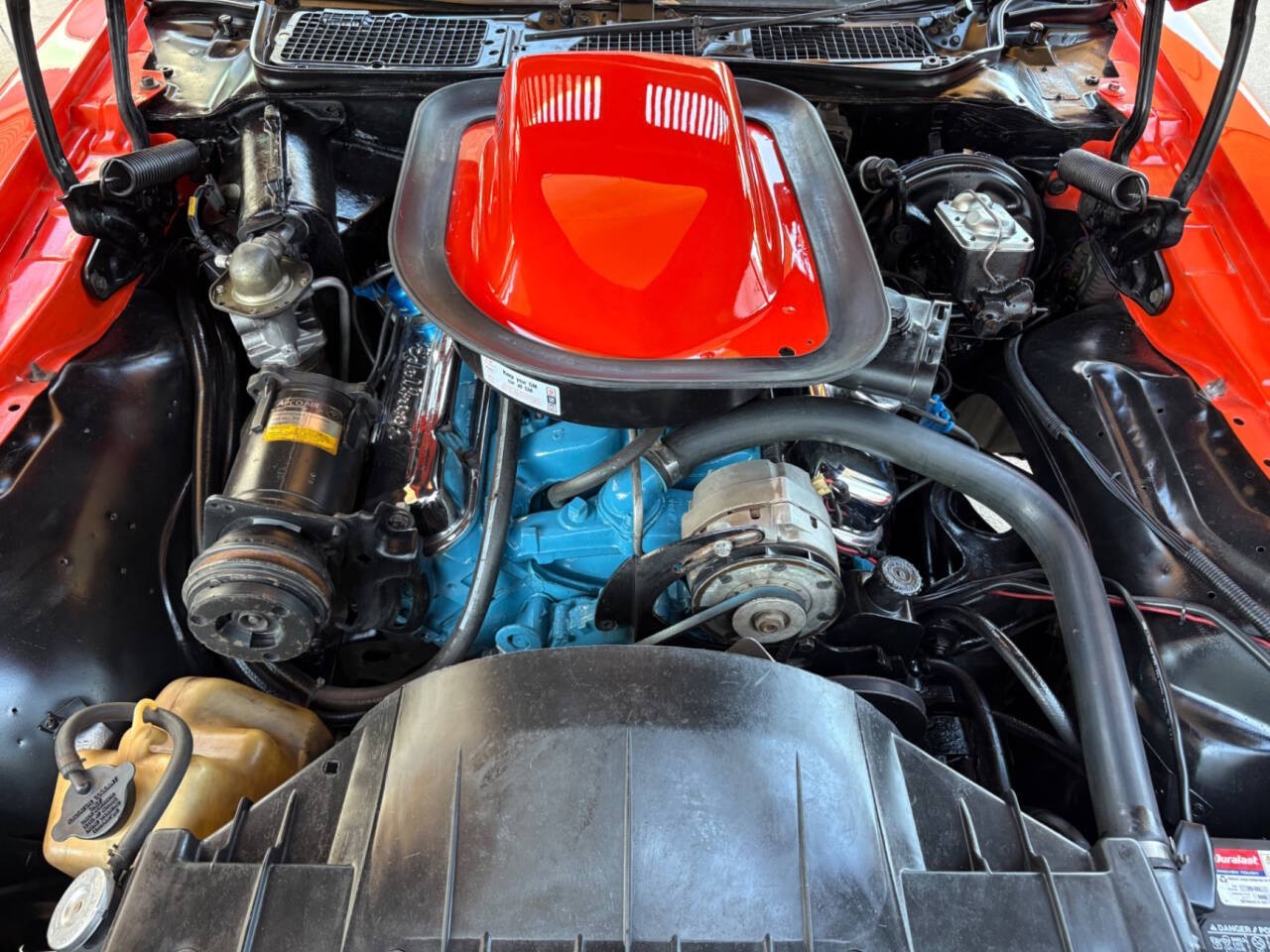 Pontiac-Firebird-1976-Coupe-38