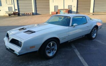 Pontiac-Firebird-1977-Coupe-1