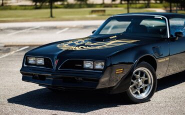Pontiac-Firebird-1978-2D-Coupe-11