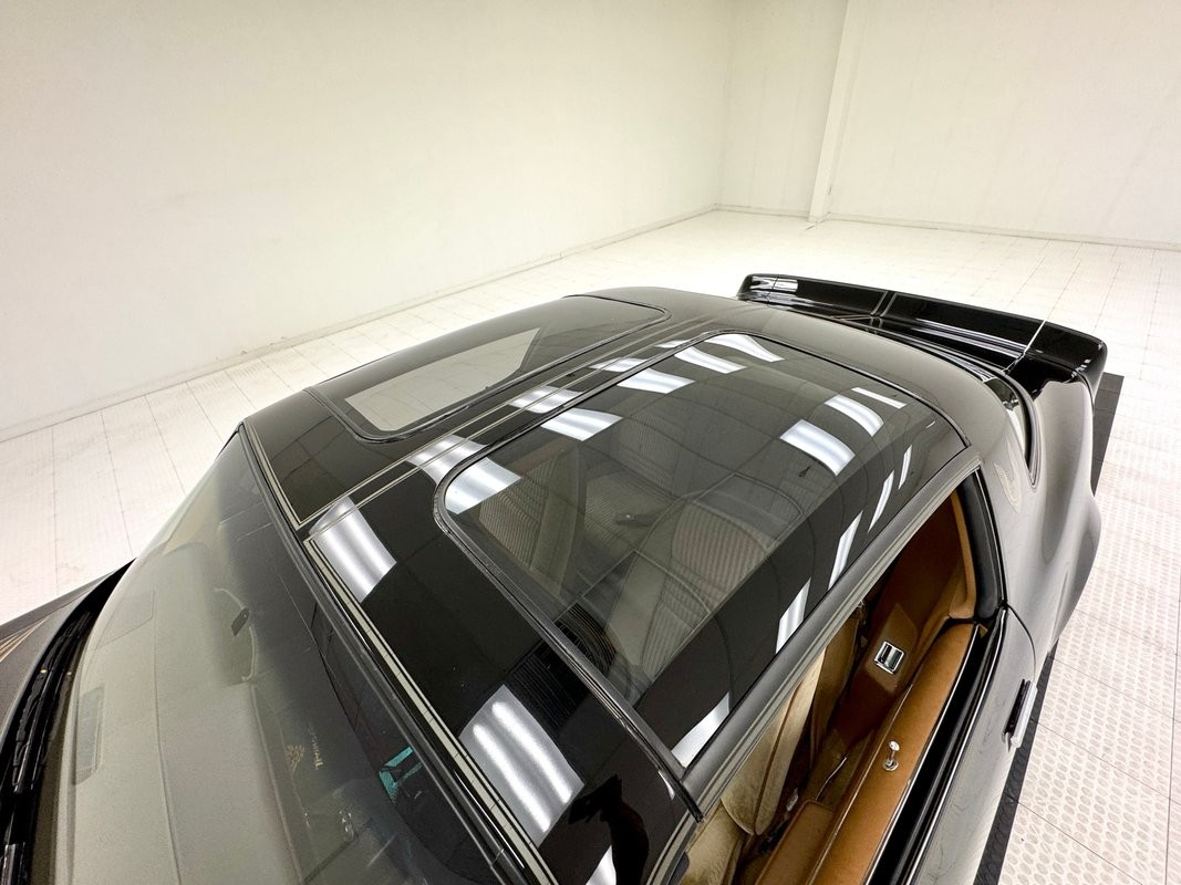 Pontiac-Firebird-1981-Coupe-15