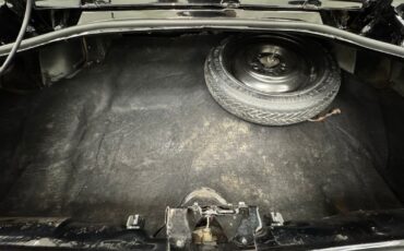 Pontiac-Firebird-1981-Coupe-32