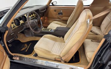 Pontiac-Firebird-1981-Coupe-37