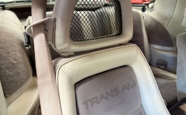 Pontiac-Firebird-1984-Coupe-11