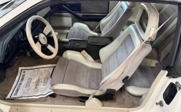 Pontiac-Firebird-1984-Coupe-17