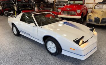 Pontiac-Firebird-1984-Coupe-27