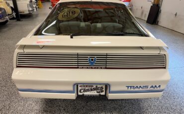 Pontiac-Firebird-1984-Coupe-3