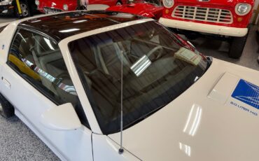 Pontiac-Firebird-1984-Coupe-32