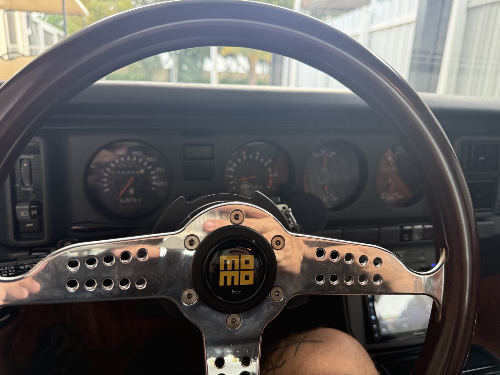 Pontiac-Firebird-1985-11