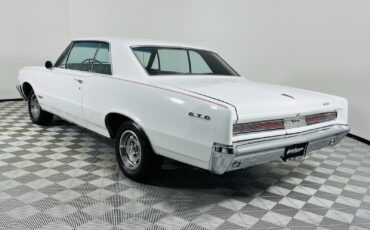 Pontiac-GTO-1964-Coupe-7
