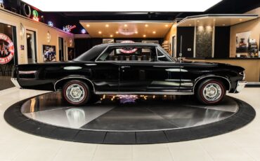 Pontiac-GTO-1964-Other-11