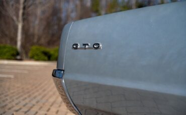 Pontiac-GTO-1964-Sedan-25