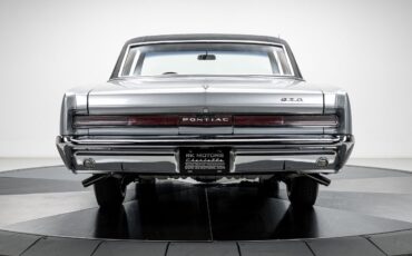 Pontiac-GTO-1964-Sedan-30