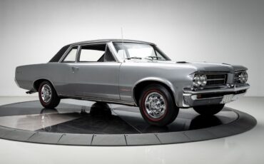 Pontiac-GTO-1964-Sedan-9