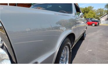 Pontiac-GTO-1965-2-door-coupe-30