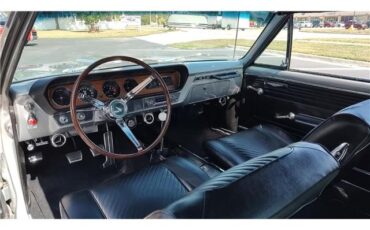 Pontiac-GTO-1965-2-door-coupe-37