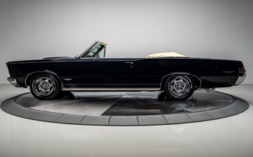 Pontiac-GTO-1965-Convertible-18