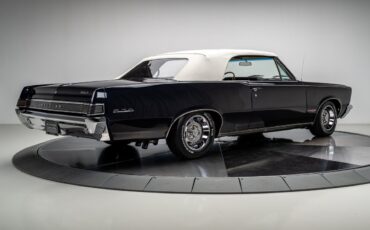 Pontiac-GTO-1965-Convertible-20