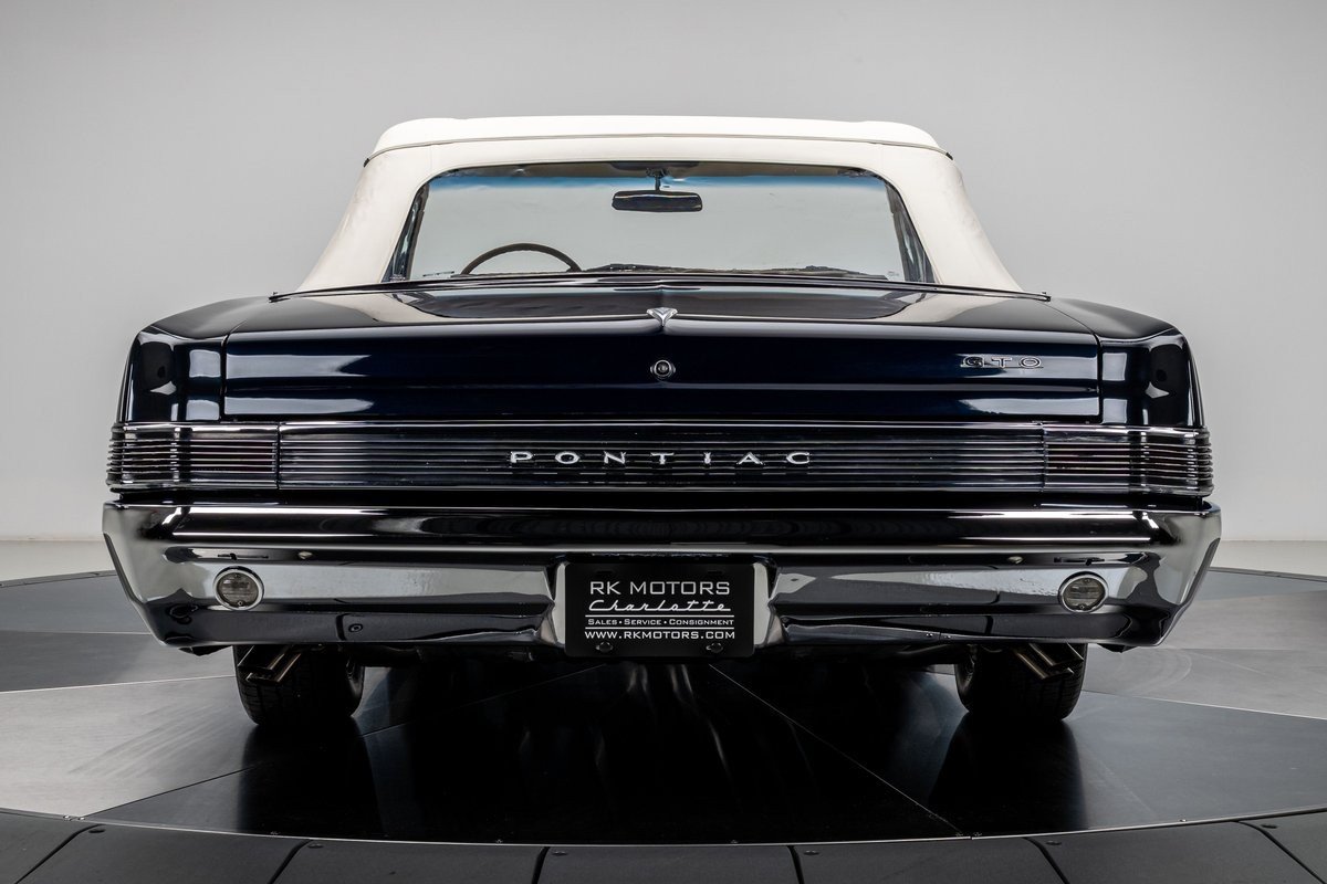 Pontiac-GTO-1965-Convertible-22