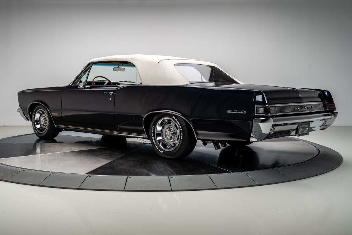 Pontiac-GTO-1965-Convertible-24