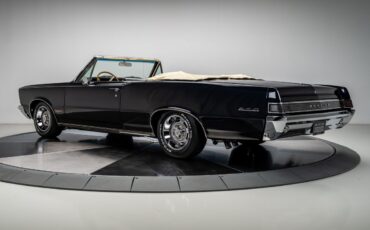 Pontiac-GTO-1965-Convertible-25
