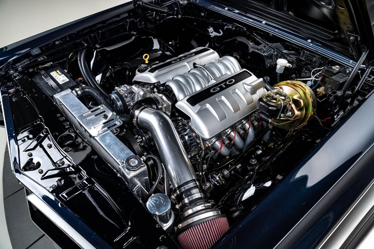 Pontiac-GTO-1965-Convertible-33