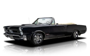 Pontiac-GTO-1965-Convertible
