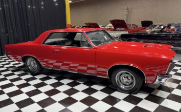 Pontiac-GTO-1965-Coupe-10