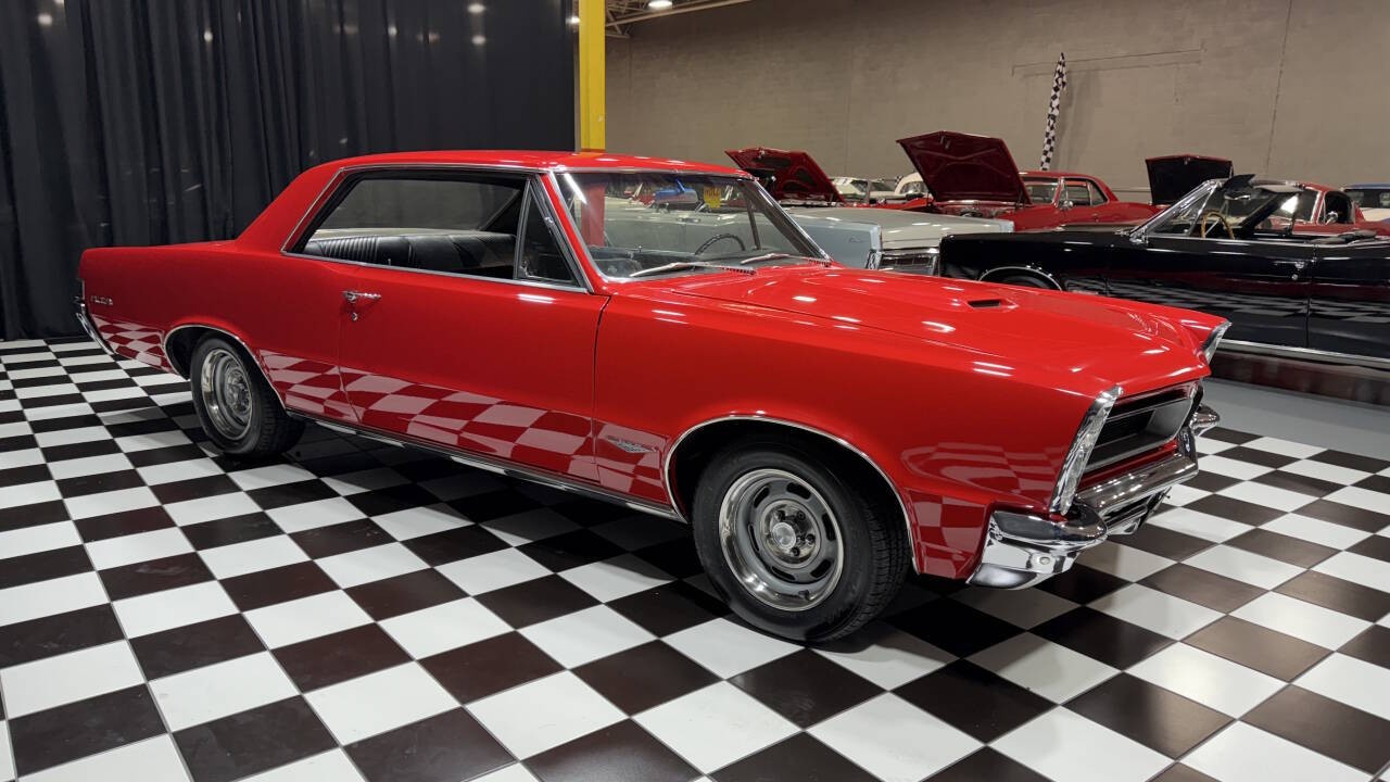 Pontiac-GTO-1965-Coupe-9